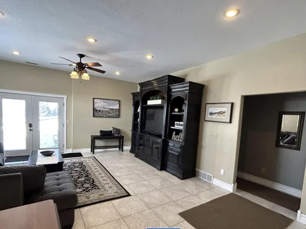 2790 N Canyon Ridge Dr, Logan, UT 84341