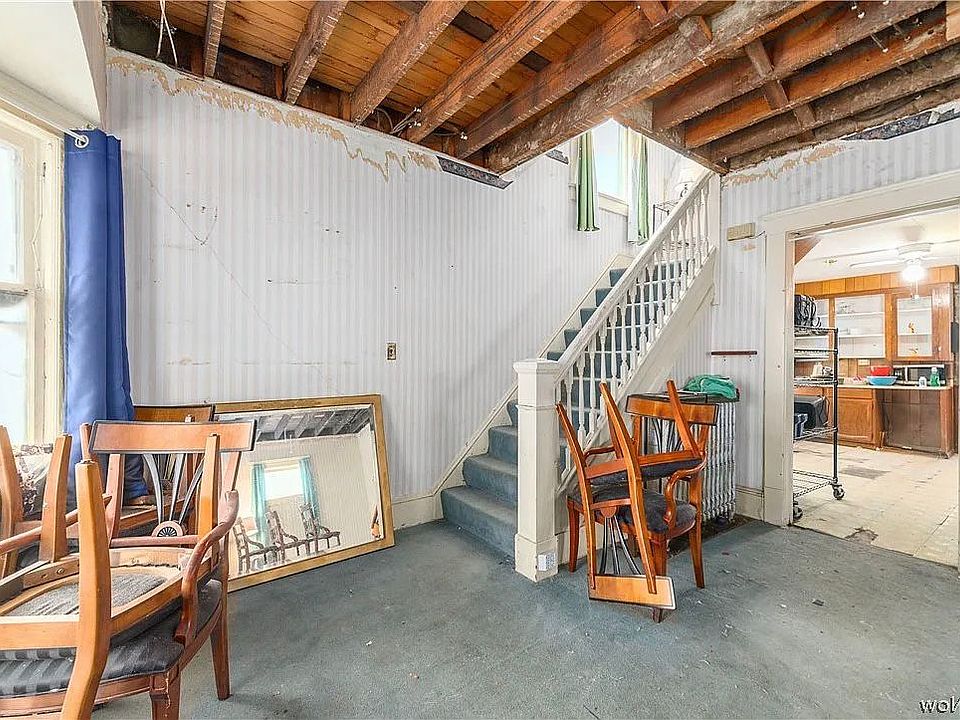 1st image of 3123 Mapledale Ave #2
