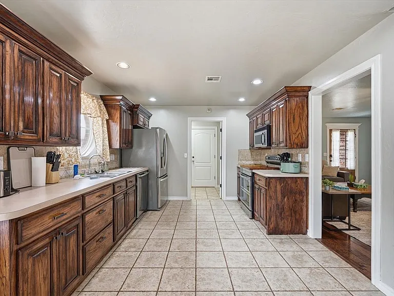 4713 Doe Run Dr — Photo 28