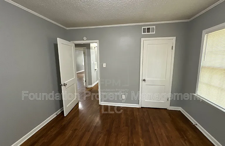 884 Blanchard Rd — Photo 16