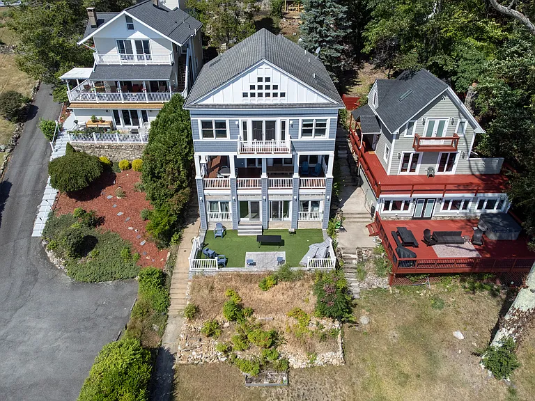 307 Lakeside Blvd — Photo 5