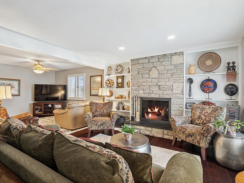 1st image of 9207 Muirkirk Dr