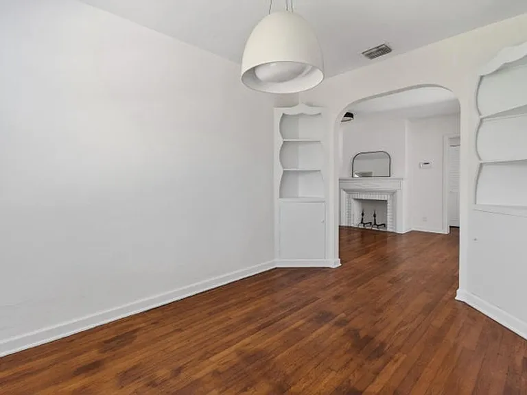236 Greymon Dr — Photo 5