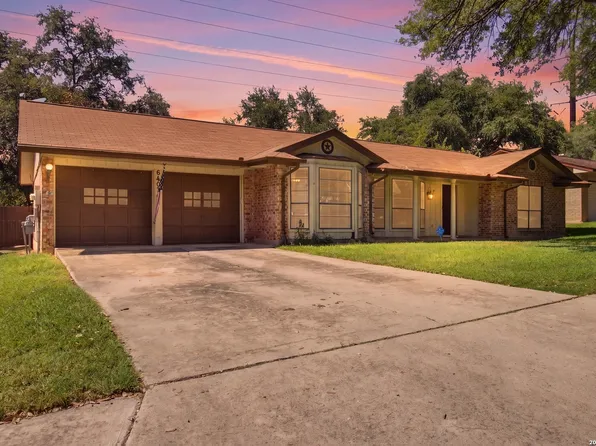 6407 Red Jacket Dr, Leon Valley, TX 78238
