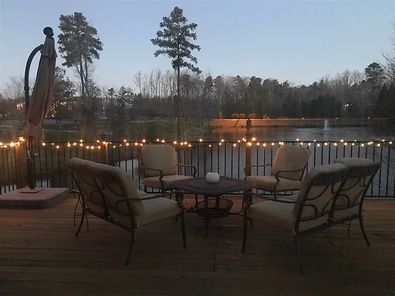 600 Canyon Lake Cir — Photo 21