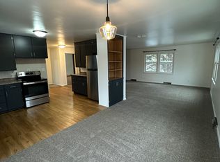 914 W 3rd St #3, Red Wing, MN 55066