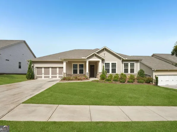 716 Elizabeth Trl, Woodstock, GA 30189