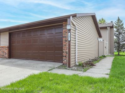 647 Beech Ln, Moorhead, MN, 56560