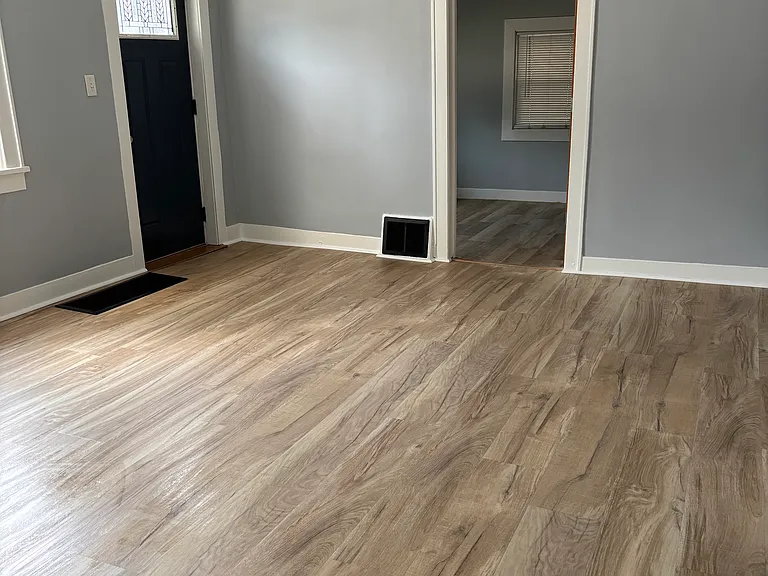 124 Grant St #1 — Photo 2