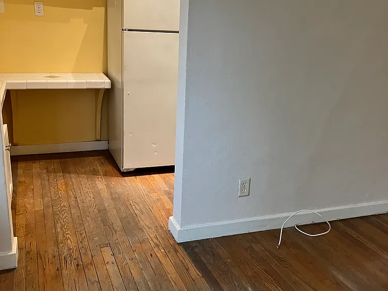 635 N Orange Dr #2 — Photo 9