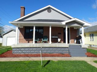 13 NW 1st St, Washington, IN 47501