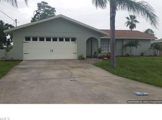 18016 Laurel Valley Rd, Fort Myers, FL 33967