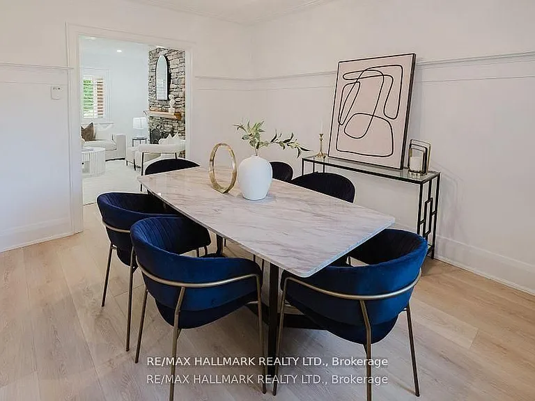 18 Glen Stewart Ave — Photo 6