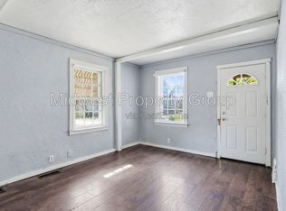 8526 Dianthus Ln, Saint Louis, MO 63136