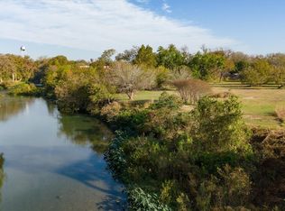 100 Arlene Ln, Martindale, TX 78655