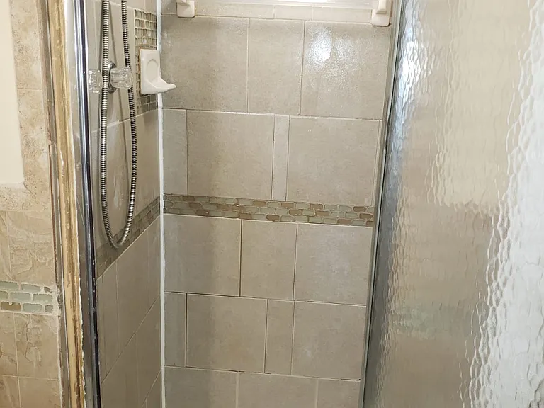 258 Van Nostrand Ave #2 — Photo 5