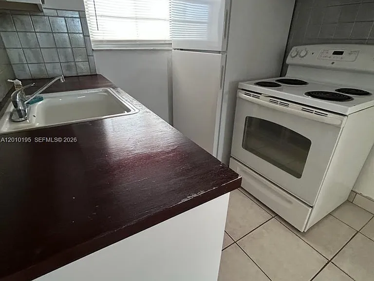 2145 Pierce St #417 — Photo 8