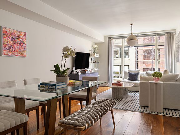 4th image of 151 W 21st St APT 6B