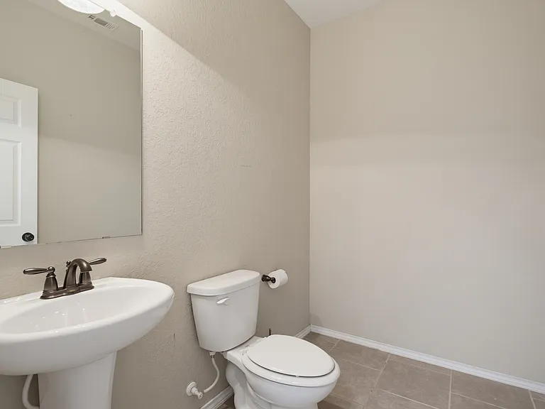 723 Trinity Star — Photo 19
