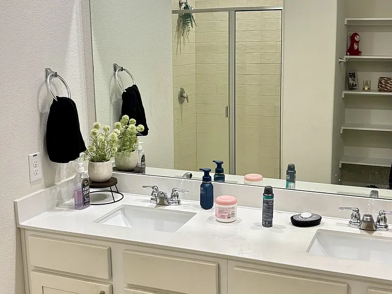 901 Goldenrod Ln — Photo 26