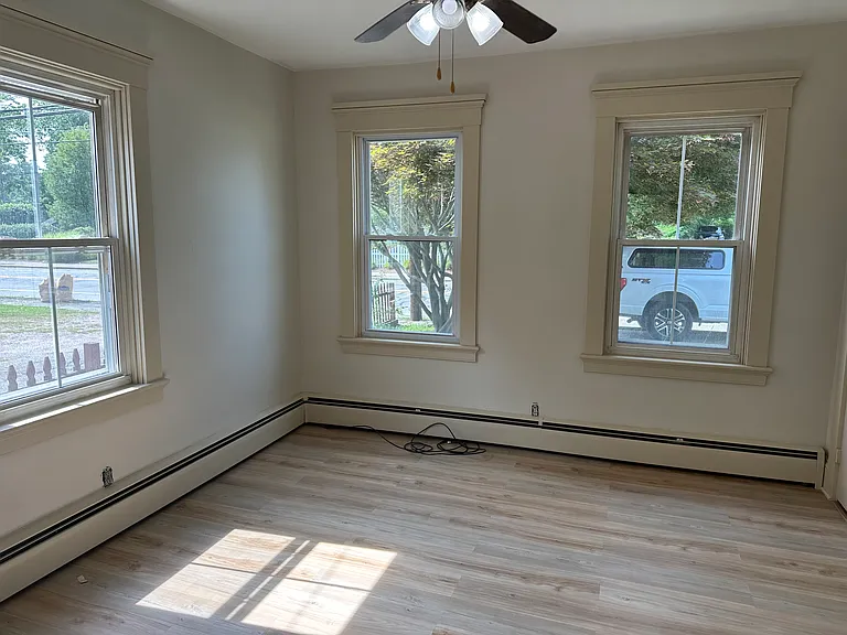 730-732 Washington St #1 — Photo 2