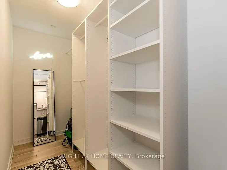 9201 Yonge St E #2213 — Photo 9