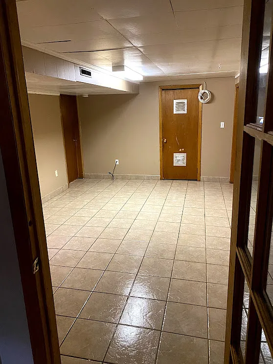3 bed, $1,700 — Photo 3