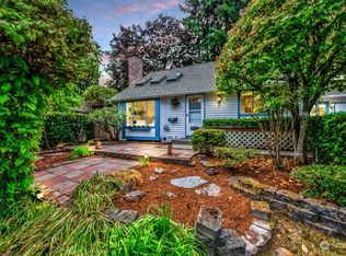9777 NE 126th Pl, Kirkland, WA 98034