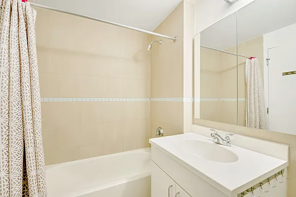 Rented by Compass | media 15