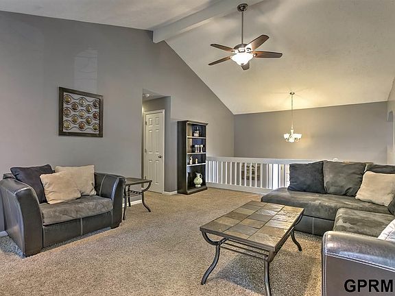 3rd image of 2910 S 158th Cir