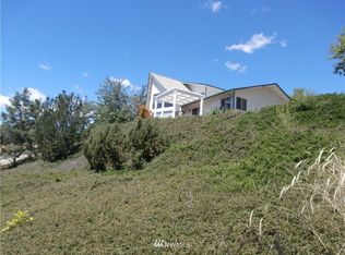 250 Green Ave, Manson, WA 98831