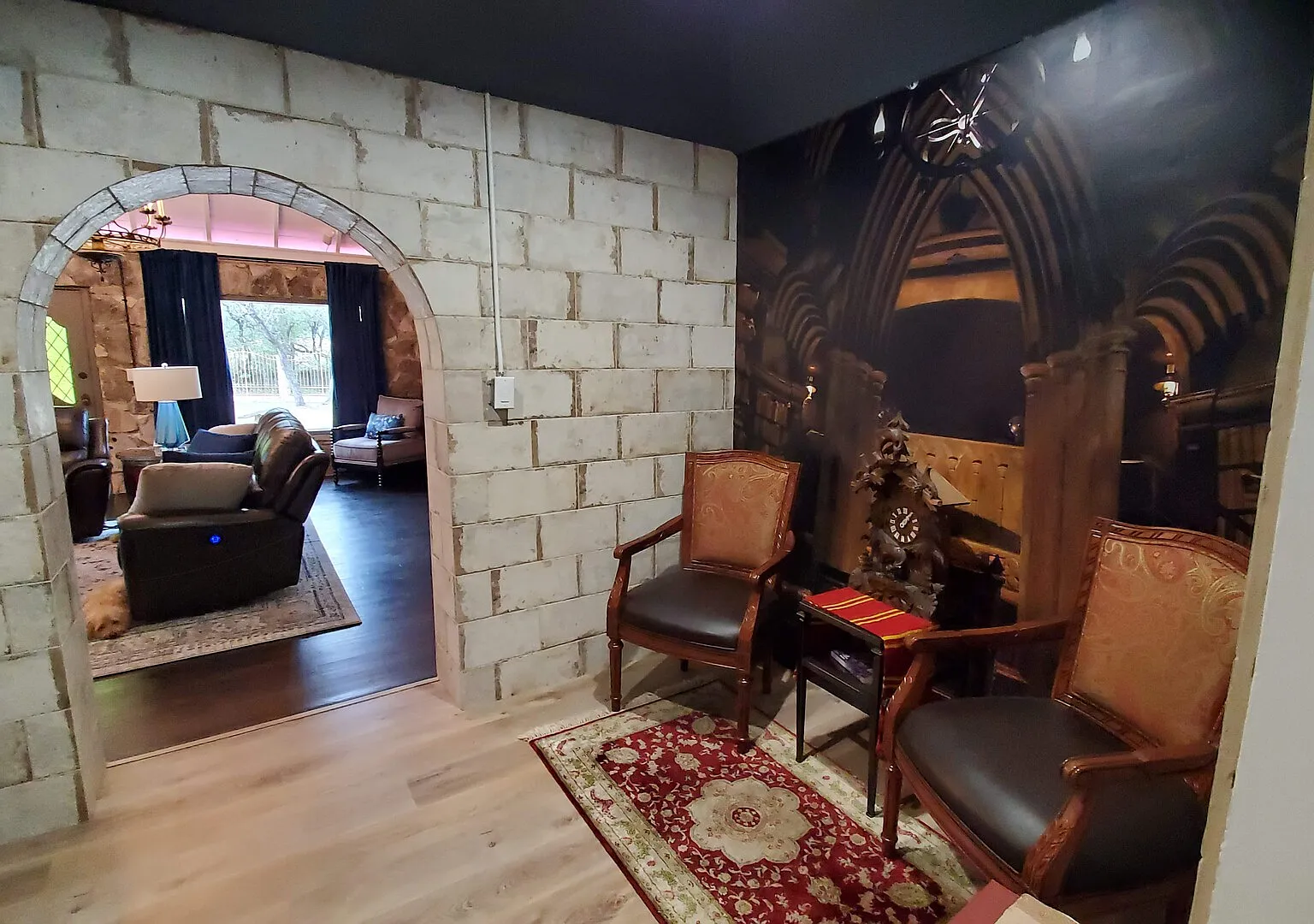 Charming Estate Home in Forested Helotes — Photo 4