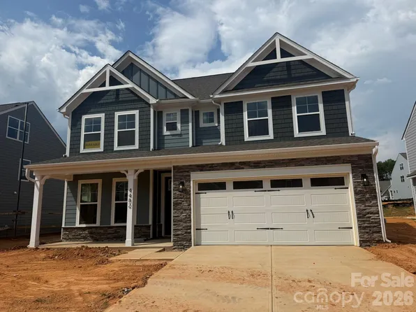 4482 Blue Mound Ct, Stanley, NC 28164