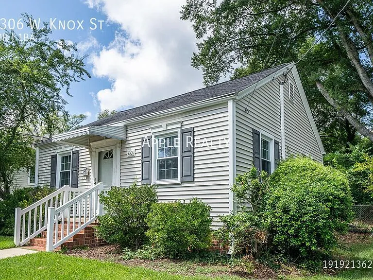 2306 W Knox St — Photo 2