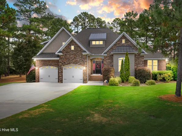 107 Tomahawk Court, Whispering Pines, NC 28327
