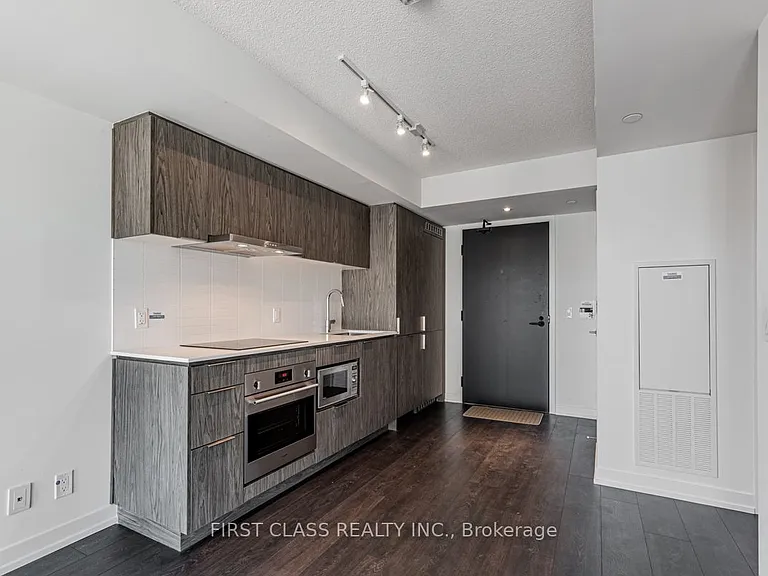 60 Shuter St #1710 — Photo 9