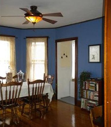 sunning dining room
