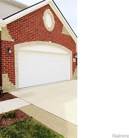 2nd image of 18162 Crenshaw Dr