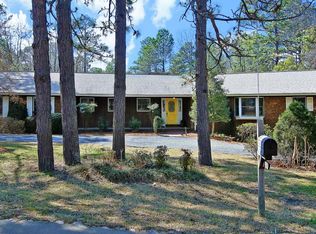 65 McDonald Rd E, Pinehurst, NC 28374