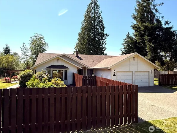 11310 Bingham Avenue E, Tacoma, WA 98446