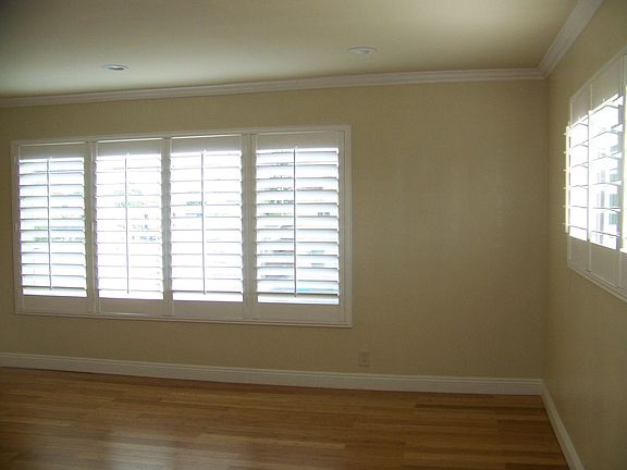 4th image of 428 W Queen St APT 8