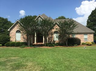 8913 Pace Rd, Meridian, MS 39305