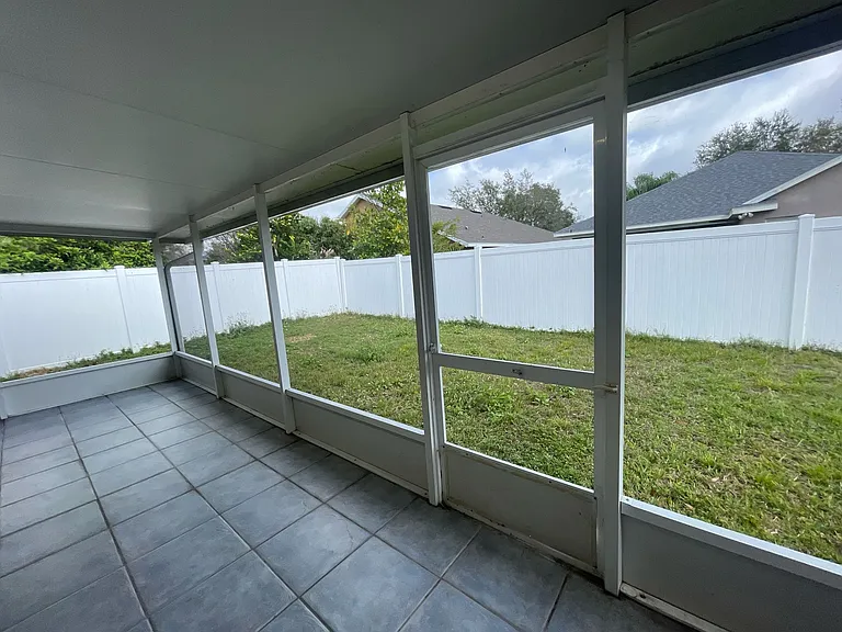 15324 Lake Bella Vista Dr — Photo 19