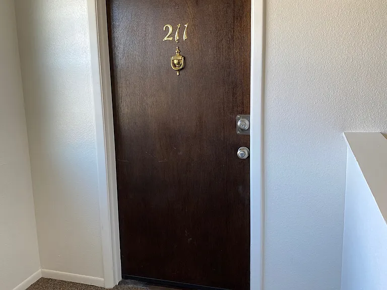 3825 S Monaco Pkwy #211 — Photo 1