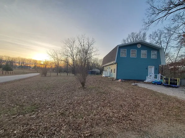 763 County Road 476, Poplar Bluff, MO 63901