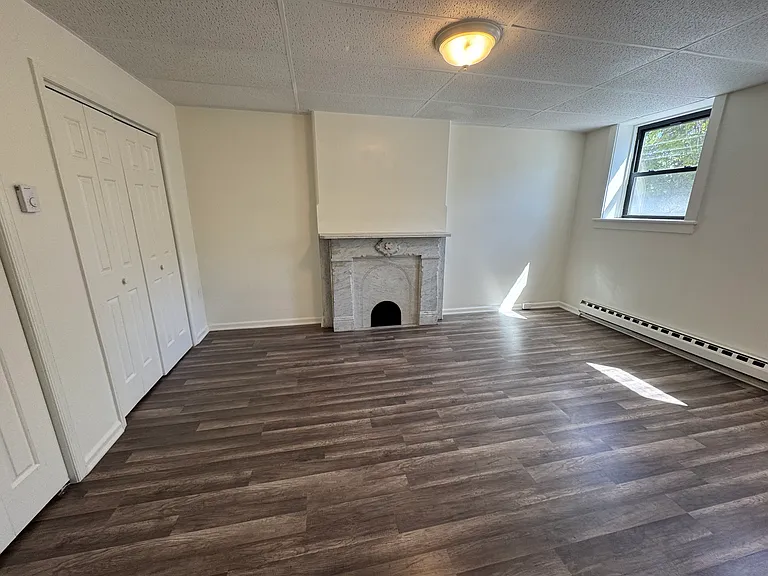 132-134 S 7th St #2 — Photo 3