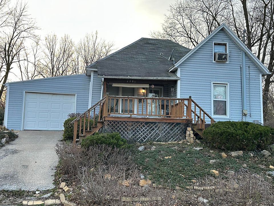 1st image of 1301 S Calhoun St