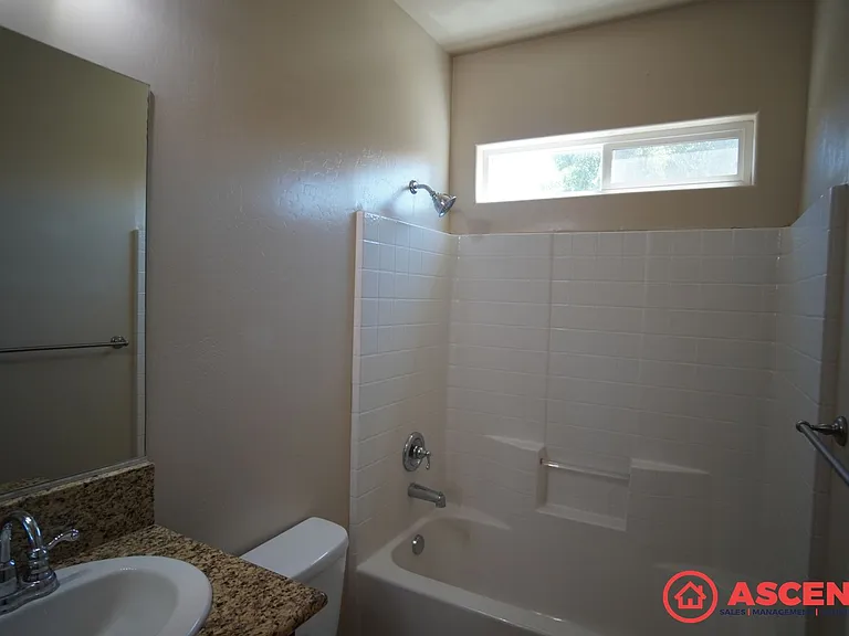5508 Poso Ridge Ct — Photo 10