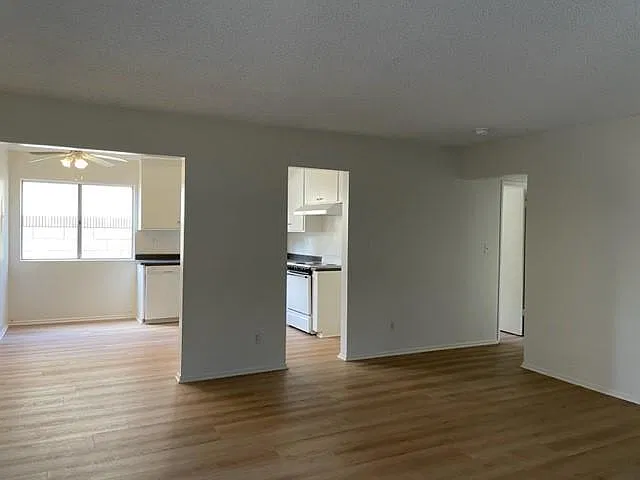 2 bed, $2,650 — Photo 3
