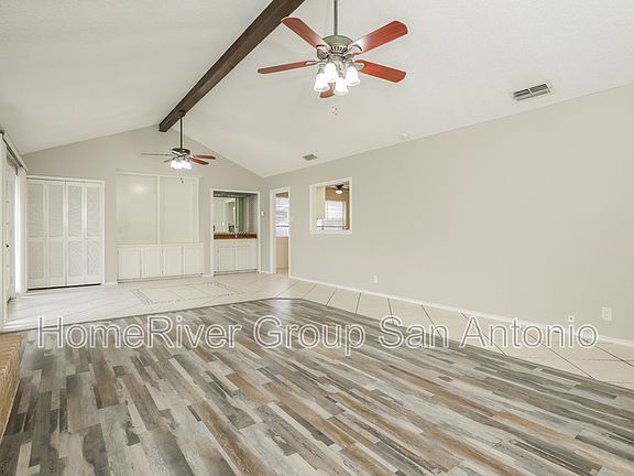 3rd image of 14307 Ambleside Ln